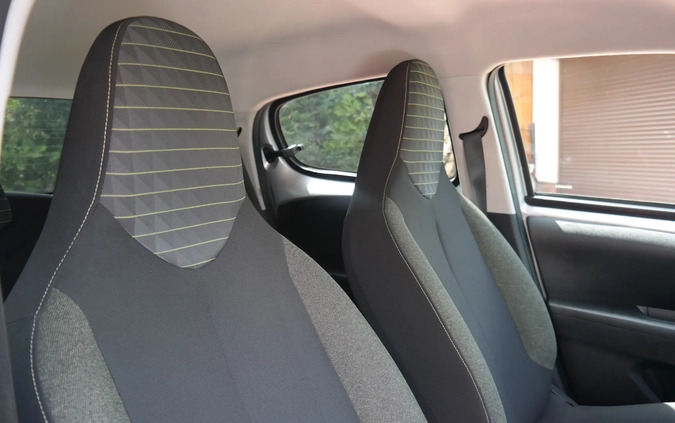Peugeot 108 cena 29900 przebieg: 14100, rok produkcji 2021 z Szczucin małe 121
